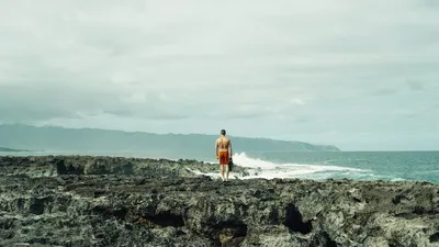 Olukai - Hawaiian Lifeguard Association